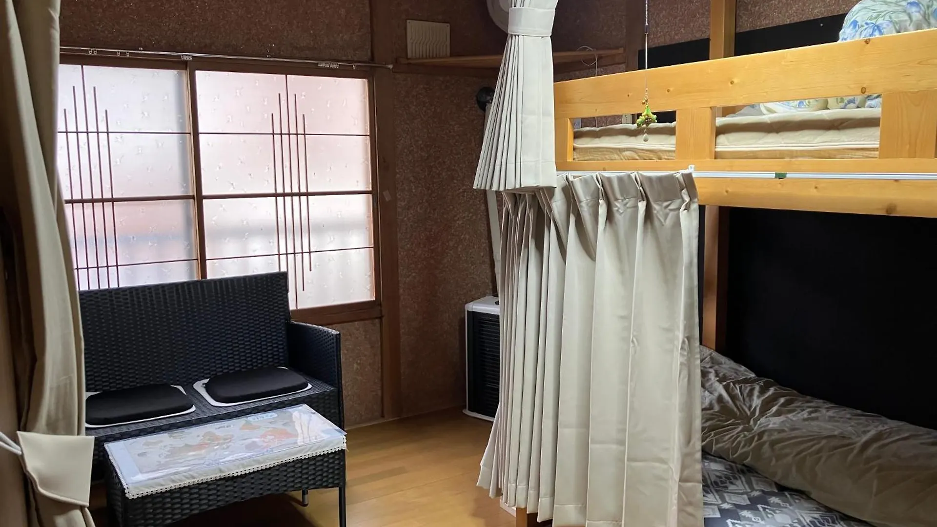 Guesthouse 貝飾りstay Oshamambe 0*,  日本